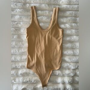 ABERCROMBIE yellow ribbed bodysuit soft a & f collection